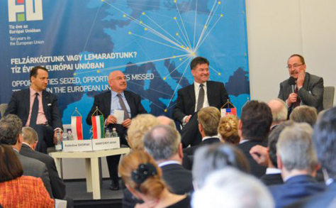 A V4 és a keleti partnerség országainak találkozóján részt vett Martonyi János külügyminiszter is